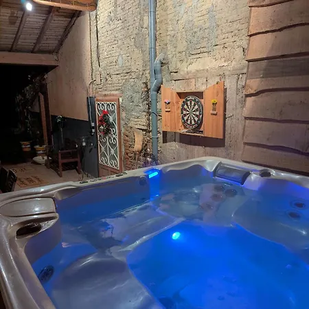 Au Bonheur Des